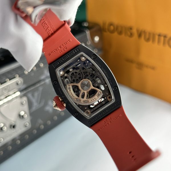 Đồng Hồ Richard Mille RM07 Gốm Đen Dây Cao Su Màu Đỏ Replica 36mm (17)