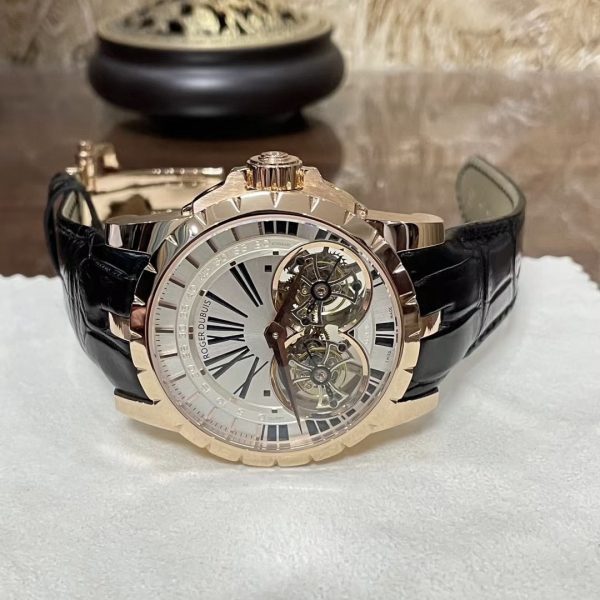 Đồng Hồ Roger Dubuis Chế Tác Vàng Nguyên Khối 18K Hai Lồng Tourbillon (4)