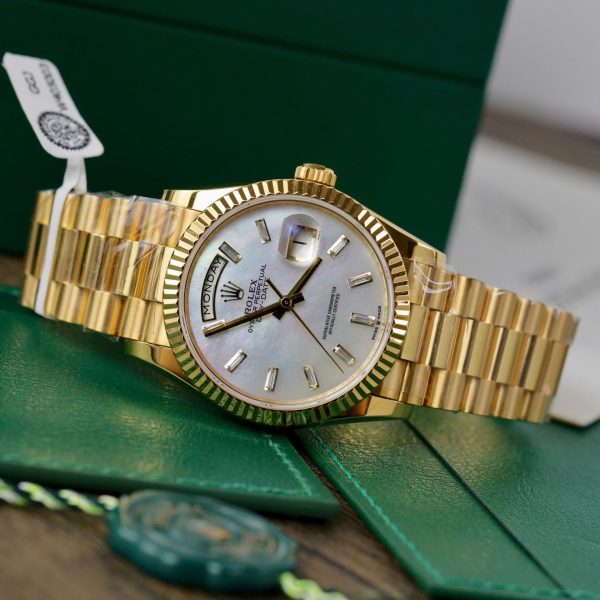 Đồng Hồ Rolex Day-Date Chế Tác Bọc Vàng Cọc Số Đá GM V3 36mm (12)