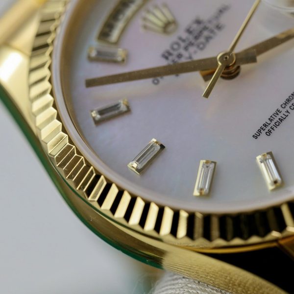 Đồng Hồ Rolex Day-Date Chế Tác Bọc Vàng Cọc Số Đá GM V3 36mm (12)