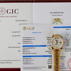 Đồng Hồ Rolex Day-Date Chế Tác Mặt Xà Cừ Tự Nhiên Cọc Số Moissanite Bọc Vàng 40mm (12)