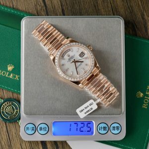 Đồng Hồ Rolex Day-Date Đính Moissanite Độ Mặt Xà Cừ Tự Nhiên Bọc Vàng 36mm (22)