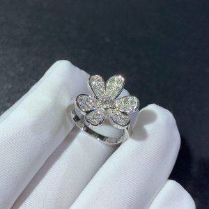 Nhẫn Nữ Van Cleef & Arpels Frivole Chế Tác Kim Cương Thiên Nhiên Vàng Trắng 18K (2)