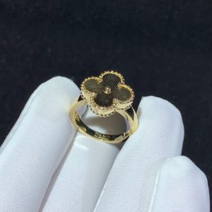 Nhẫn Van Cleef & Arpels Magic Alhambra Chế Tác Vàng 18K (2)