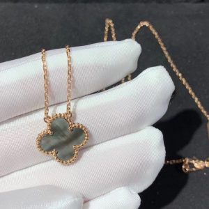 Vòng Cổ Van Cleef & Arpels Alhambra Mặt Khảm Xà Cừ Vàng Hồng 18K Chế Tác (2)