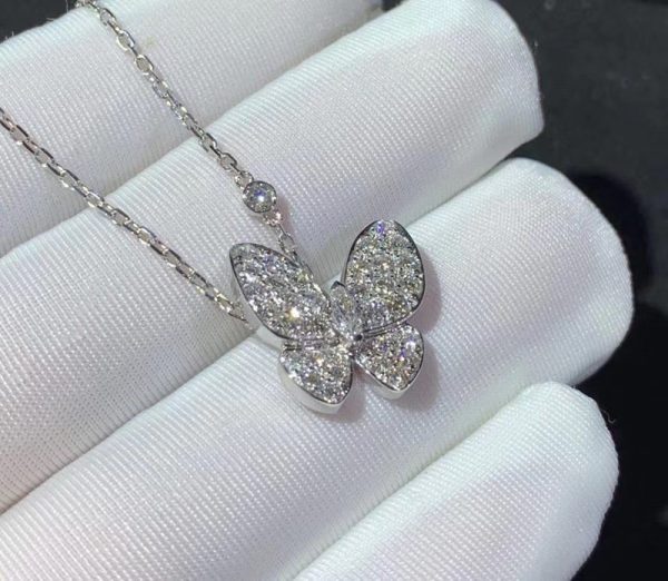 Vòng Cổ Van Cleef & Arpels Butterfly Nữ Chế Tác Kim Cương Tự Nhiên Vàng Trắng 18K (2)