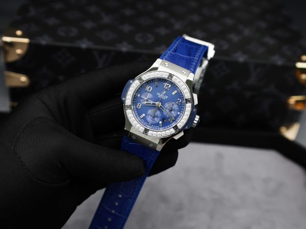 Đồng Hồ Hublot Big Bang Chronograph Chế Tác Viền Đính Kim Cương Moissanite Màu Xanh Blue 44mm (2)