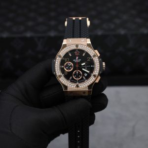 Đồng Hồ Hublot Big Bang Chronograph King Gold Chế Tác Đính Kim Cương Moissanite Màu Đen 44mm (2)