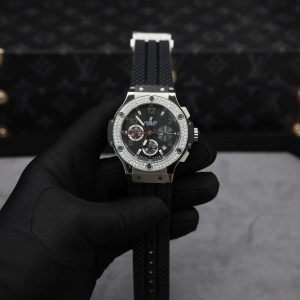 Đồng Hồ Hublot Big Bang Chronograph Replica 11 Đính Kim Cương Moissanite Màu Đen 44mm (2)