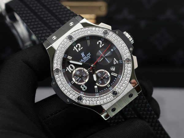 Đồng Hồ Hublot Big Bang Chronograph Replica 11 Đính Kim Cương Moissanite Màu Đen 44mm (2)