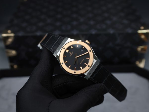 Đồng Hồ Hublot Classic Fusion Replica 11 Viền Vàng King Gold 42mm (2)