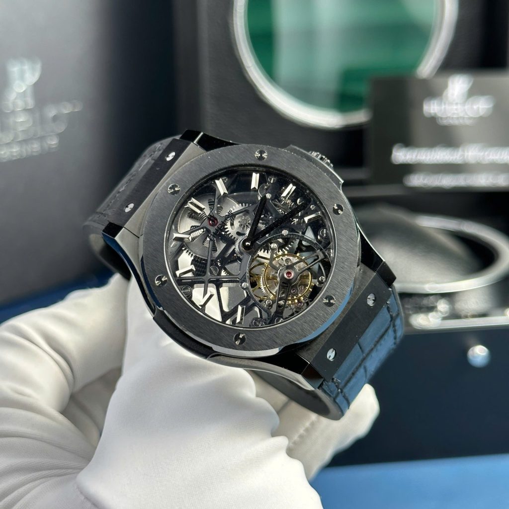 Đồng Hồ Hublot Classic Fusion Skeleton Tourbillon Ceramic Replica 11 Màu Đen 45mm (2)