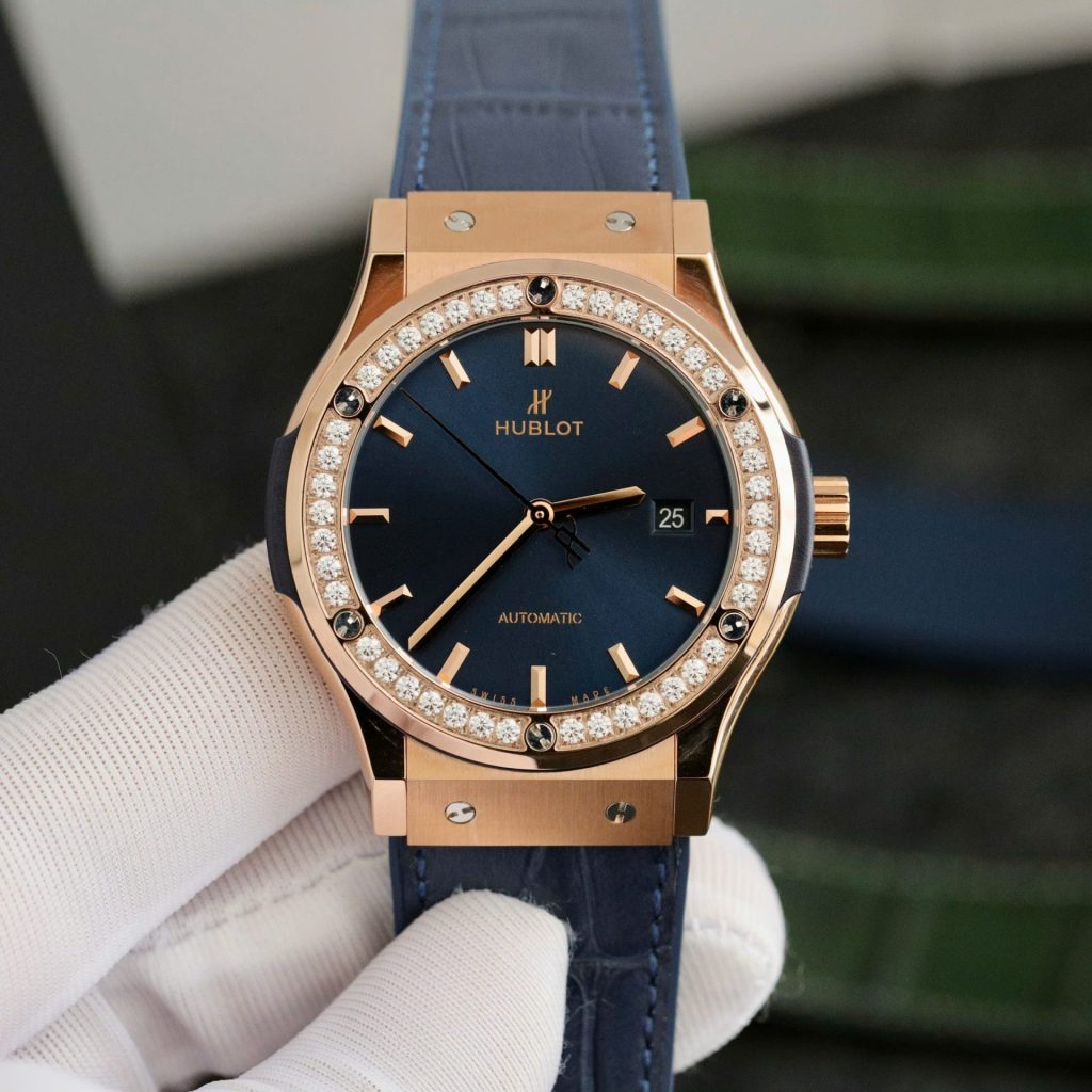 Đồng Hồ Hublot Nam Đính Đá Classic Fusion King Gold Replica 42mm (3)