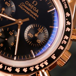 Đồng Hồ Omega Speedmaster Moonwatch Rose Gold Replica 11 Mặt Đen 42mm (2)