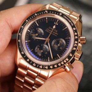 Đồng Hồ Omega Speedmaster Moonwatch Rose Gold Replica 11 Mặt Đen 42mm (2)