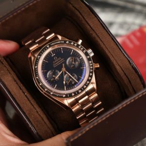 Đồng Hồ Omega Speedmaster Moonwatch Rose Gold Replica 11 Mặt Đen 42mm (2)