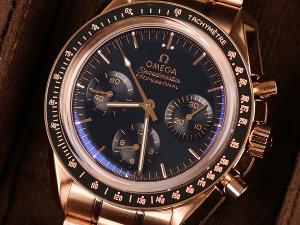 Đồng Hồ Omega Speedmaster Moonwatch Rose Gold Replica 11 Mặt Đen 42mm (2)