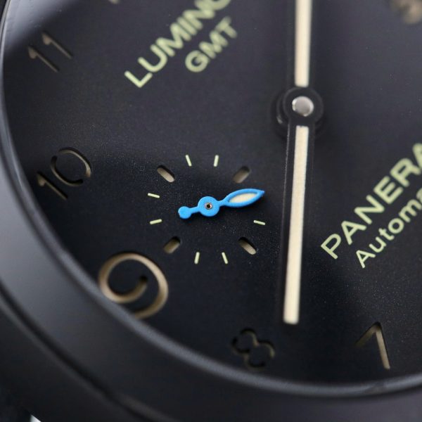 Đồng Hồ Panerai Luminor GMT 3 Day Power Reserve Gốm Đen VSF 40mm