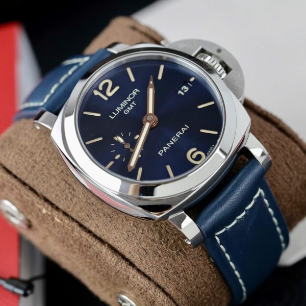 Đồng Hồ Panerai Pam688 Luminor 1950 3 Days GMT Acciaio Boutique Blue VSF 42mm (4)