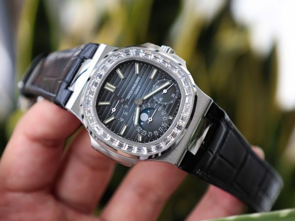 Đồng Hồ Patek Philippe Nautilus 5722G Replica 11 Mặt Xanh PPF Factory 40mm (2)