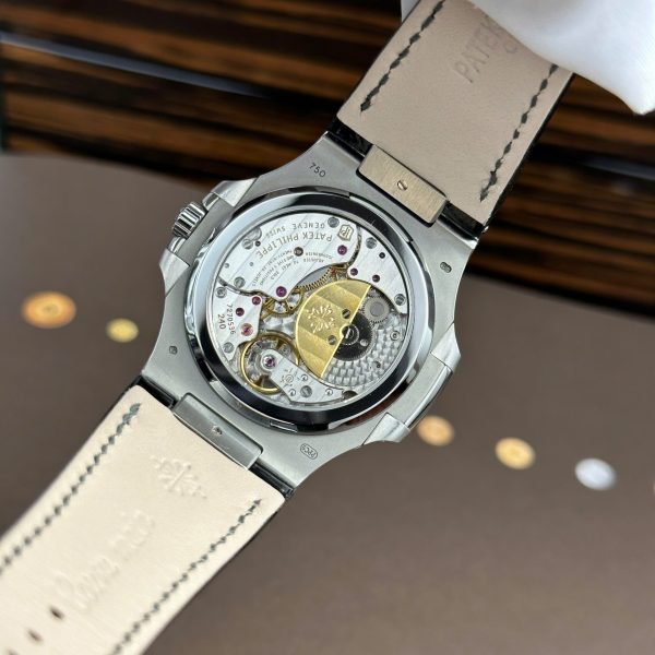 Đồng Hồ Patek Philippe Nautilus 5724G Độ Kim Cương Moissnite Tinh Chỉnh Full Chi Tiết Chuẩn Auth 40mm (2)