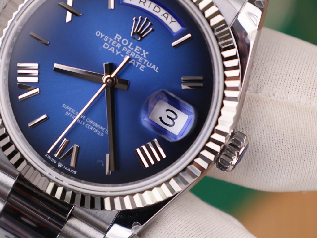 Đồng Hồ Rolex Chế Tác Day-Date 128236 Mặt Xanh Blue Trọng Lượng 158gram QF Factory 36mm (2)