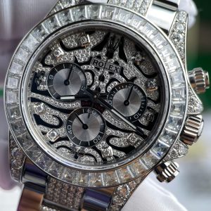 Đồng Hồ Rolex Cosmograph Daytona Eye Of The Tiger Chế Tác Kim Cương Moissanite Hong Kong 40mm (2)