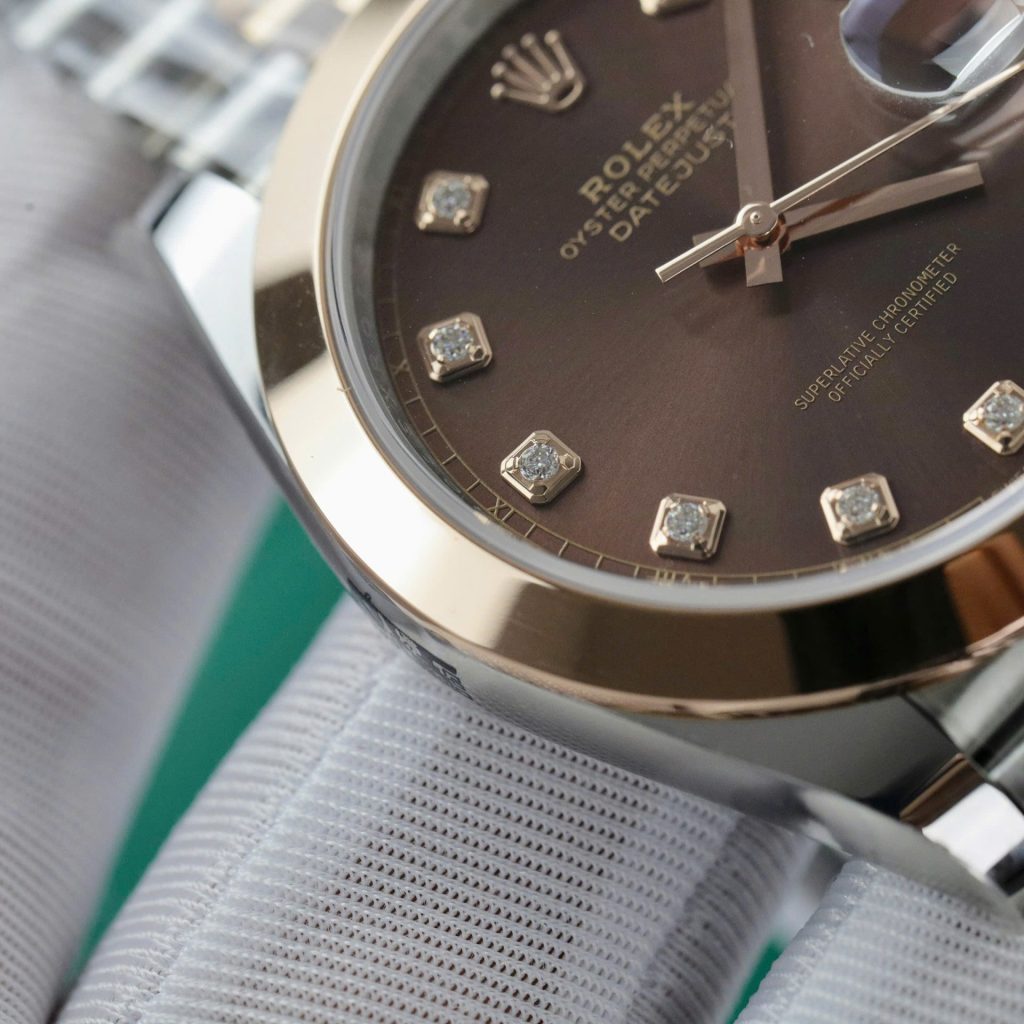 Đồng Hồ Rolex DateJust 126301 Replica 11 Mặt Chocolate Viền Trờn Nhà Máy Clean 41mm (2)