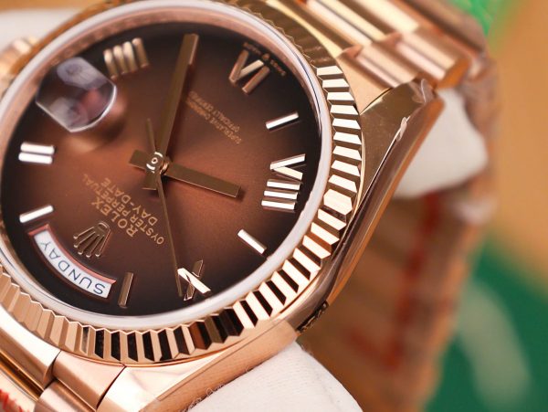 Đồng Hồ Rolex Day-Date 128235 Chế Tác Mặt Chocolate Trọng Lượng 158gram QF Factory 36mm (2)