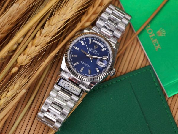 Đồng Hồ Rolex Day-Date 128236 Chế Tác Mặt Xanh Blue Trọng Lượng 158gram QF Factory 36mm (2)