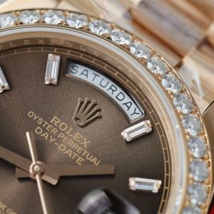 Đồng Hồ Rolex Day-Date Độ Kim Cương Moissanite Bọc Vàng Thật Mặt Chocolate GMF 40mm (13)