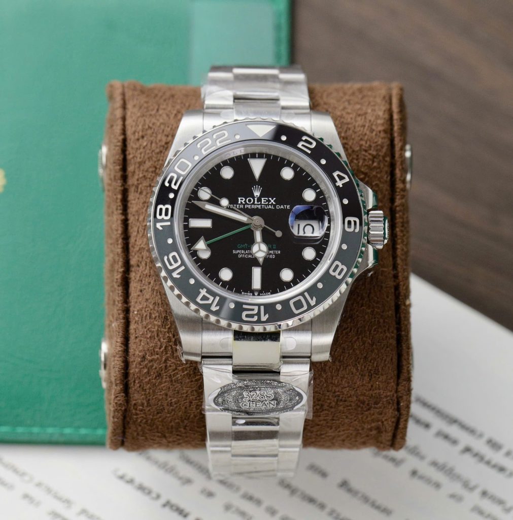 Đồng Hồ Rolex GMT-Master II 126710GRNR Replica 11 Dây Oyster Nhà Máy Clean 41mm (2)