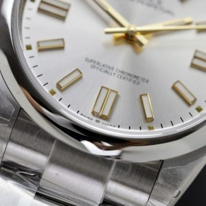 Đồng Hồ Rolex Oyster Perpetual 124300 Chế Tác Mặt Số Bạc Nhà Máy VS 41mm (2)