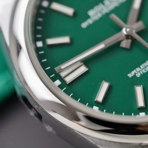 Đồng Hồ Rolex Oyster Perpetual 124300 Replica 11 Mặt Số Màu Xanh Lá VSF 41mm (2)