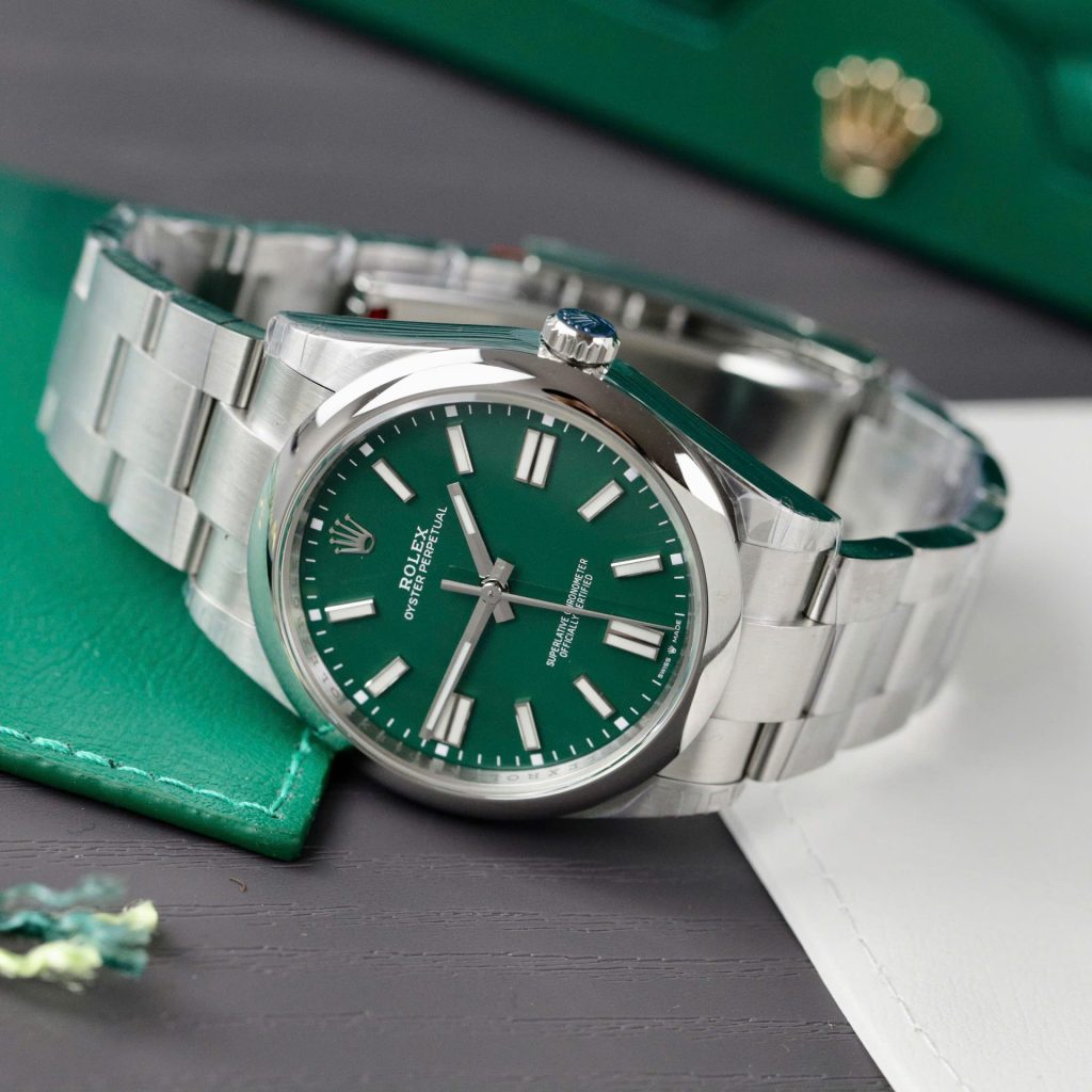 Đồng Hồ Rolex Oyster Perpetual 124300 Replica 11 Mặt Số Màu Xanh Lá VSF 41mm (2)