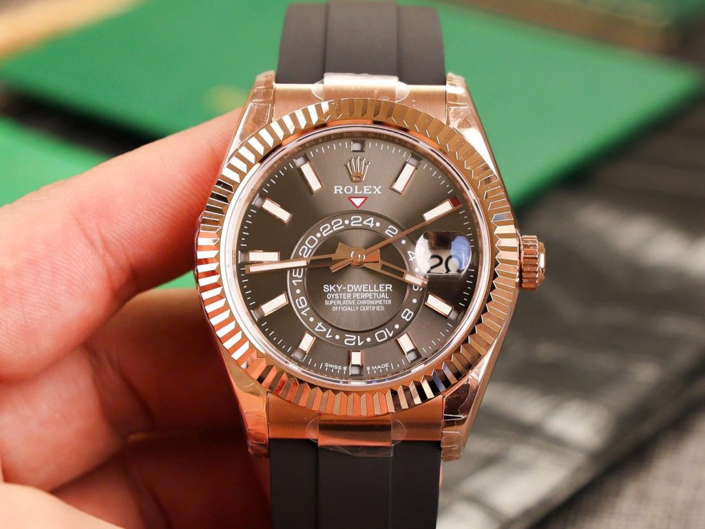 Đồng Hồ Rolex Sky-Dweller 326235 Rose Gold Replica 11 Nhà Máy Noob 42mm (2)