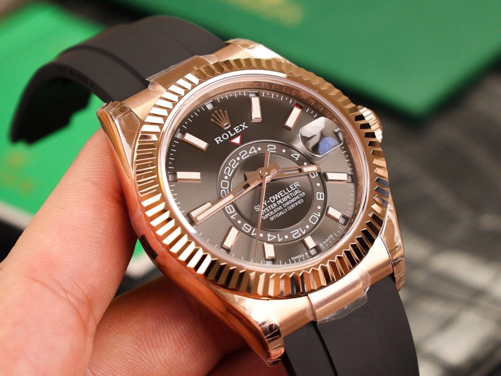 Đồng Hồ Rolex Sky-Dweller 326235 Rose Gold Replica 11 Nhà Máy Noob 42mm (2)