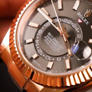 Đồng Hồ Rolex Sky-Dweller 326235 Rose Gold Replica 11 Nhà Máy Noob 42mm (2)