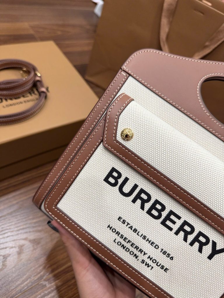 Túi Xách Nữ Burberry Pocket Mini Siêu Cấp 23x6x26 (2)