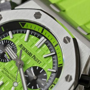 Đồng Hồ Audemars Piguet Royal Oak Offshore Diver Chronograph Replica 11 Màu Xanh Lá Cây 42mm (2)