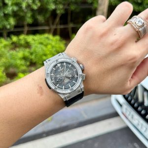 Đồng Hồ Hublot Big Bang Chronograph Replica 11 Đính Full Đá 43mm (2)