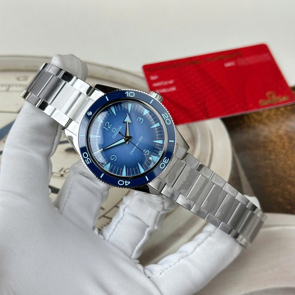 Đồng Hồ Omega Seamaster 300 Co-Axial Master Chronometer Summer Blue Rep 11 Cao Cấp VSF 41mm (2)