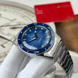 Đồng Hồ Omega Seamaster 300 Co-Axial Master Chronometer Summer Blue Rep 11 Cao Cấp VSF 41mm (2)