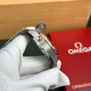 Đồng Hồ Omega Seamaster Diver 300M Chronograph Replica 11 Demi Vàng Hồng N1 Factory 44mm (2)