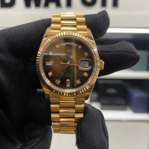 Đồng Hồ Rep Cũ Rolex Day Date Mặt Chocolate Mạ Vàng Hồng EW 36mm