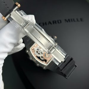 Đồng Hồ Richard Mille RM21-01 Tourbillon Aerodyne Replica 11 Dây Cao Su 43x51mm (2)