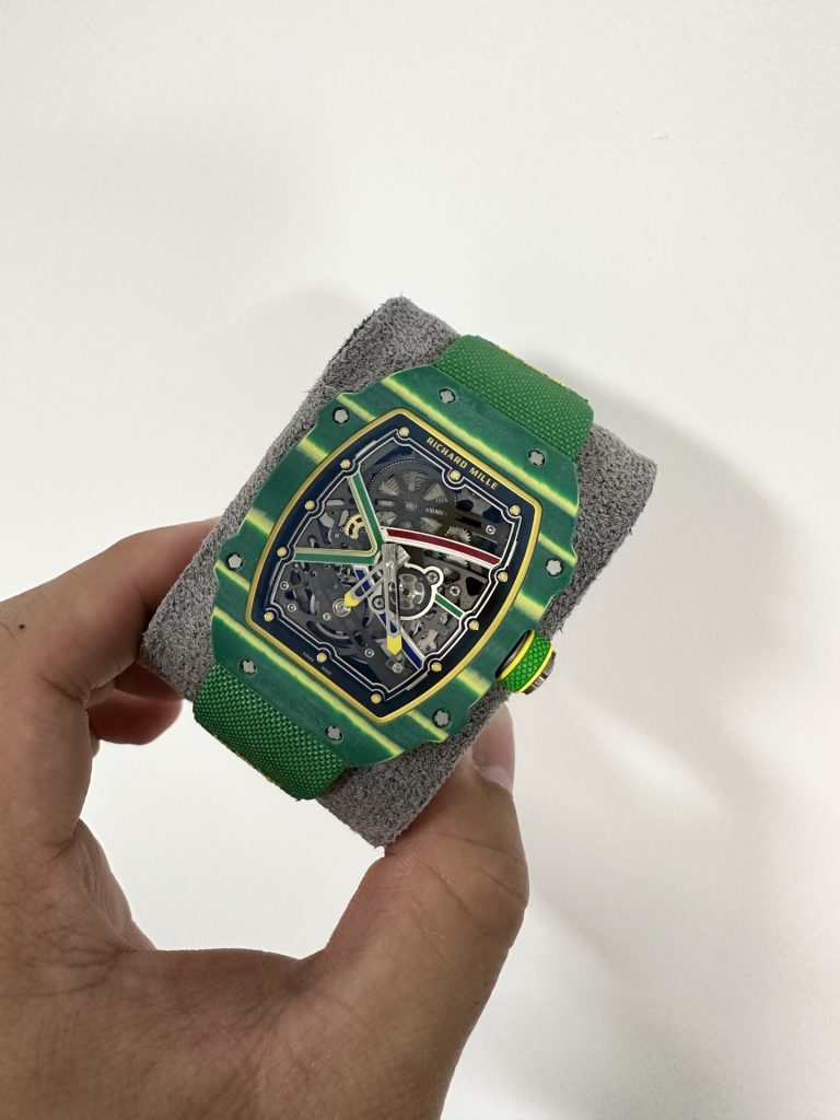 Đồng Hồ Richard Mille RM67-02 Carbon Xanh Tùy Chỉnh Siêu Mỏng Siêu Nhệ VVIP (4)