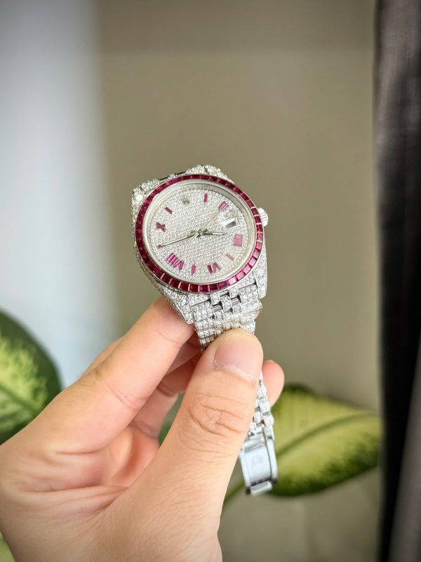 Đồng Hồ Rolex DateJust Chế Tác Ruby + Kim Cương Moissanite Hong Kong 41mm (2)