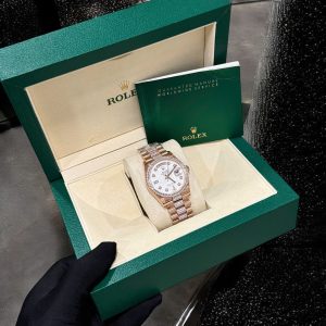 Đồng Hồ Rolex Day-Date Mặt Thiên Thạch Chế Tác Bọc Vàng Đính Kim Cương Moissanite 36mm (2)