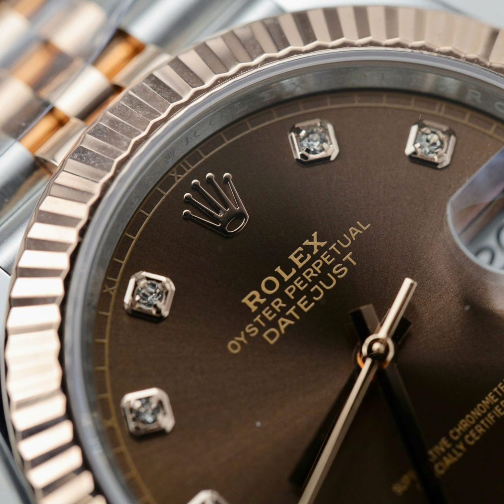 Đồng Hồ Rolex DateJust 126331 Mặt Số Chocolate Replica 11 Bọc Vàng Thật Nhà Máy Clean 41mm (2)